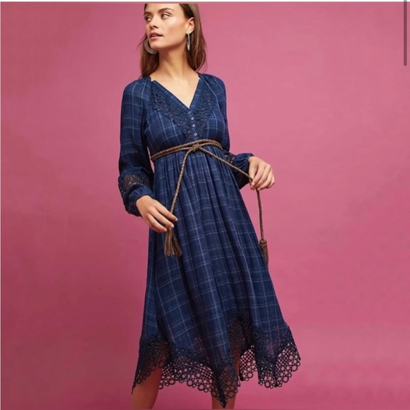 Anthropologie Dresses & Skirts - Akemi + Kin Plaid Long Sleeve Midi with Belt